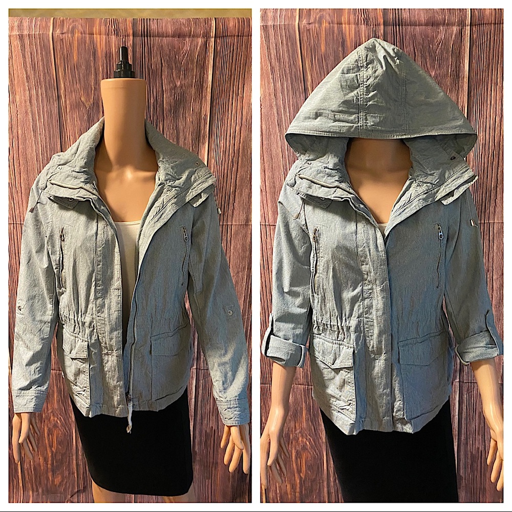 H & M L.O.G.G size 4 blue and white stripped boho utility hooded jacket